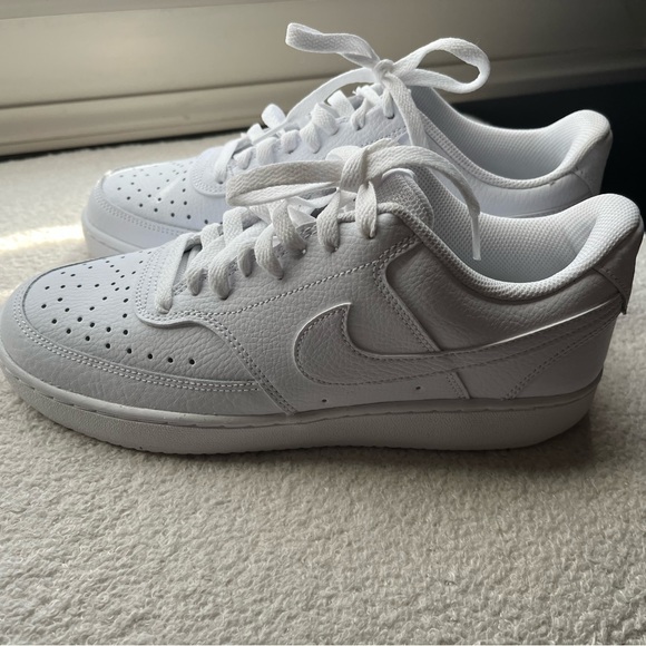 size 9 womens air force 1